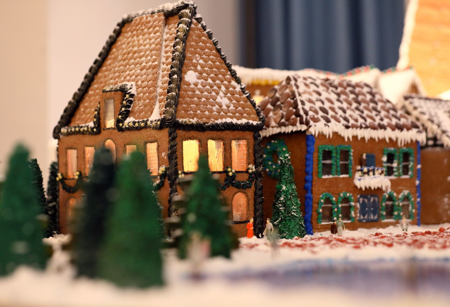 Chase Park Plaza Gingerbread houses